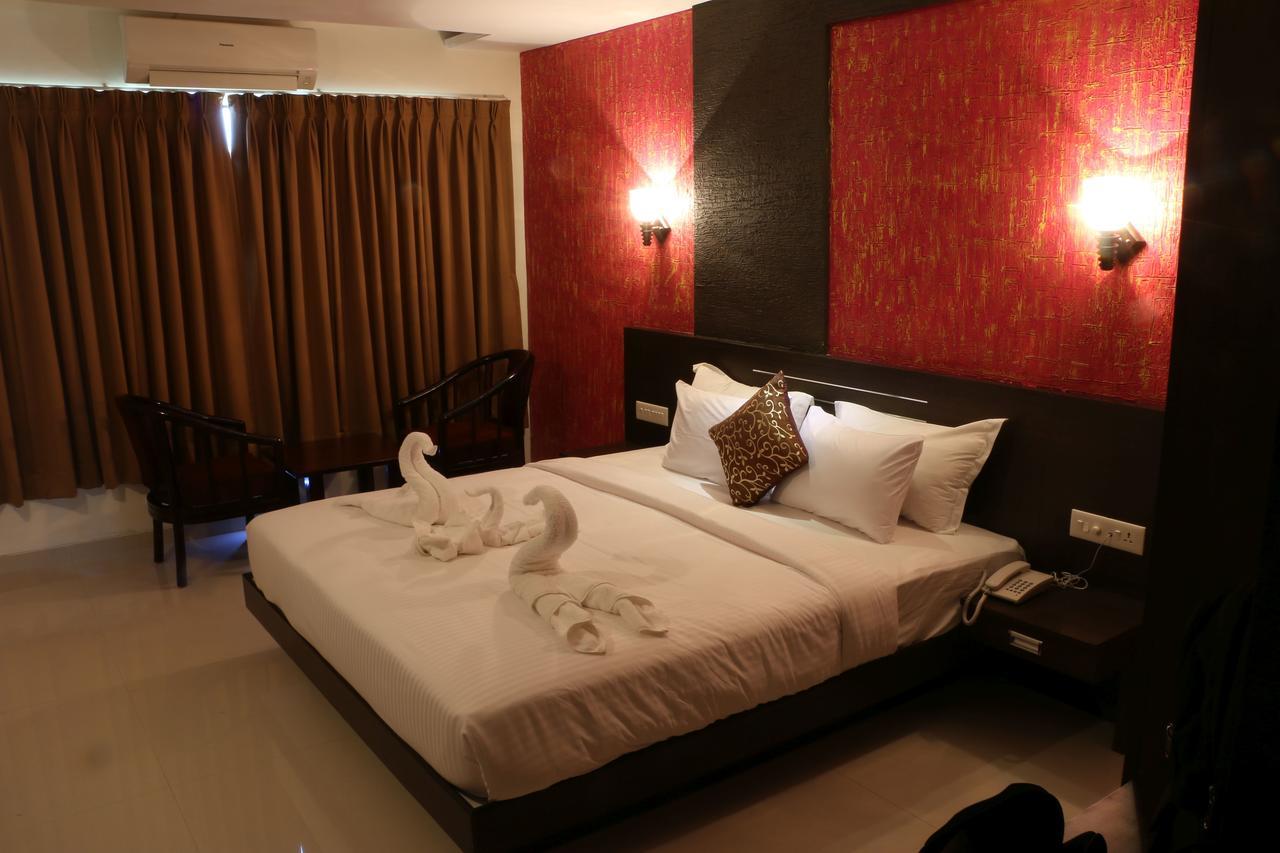 Hotel Reevanta Daman Kültér fotó
