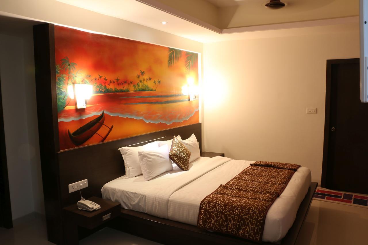 Hotel Reevanta Daman Kültér fotó