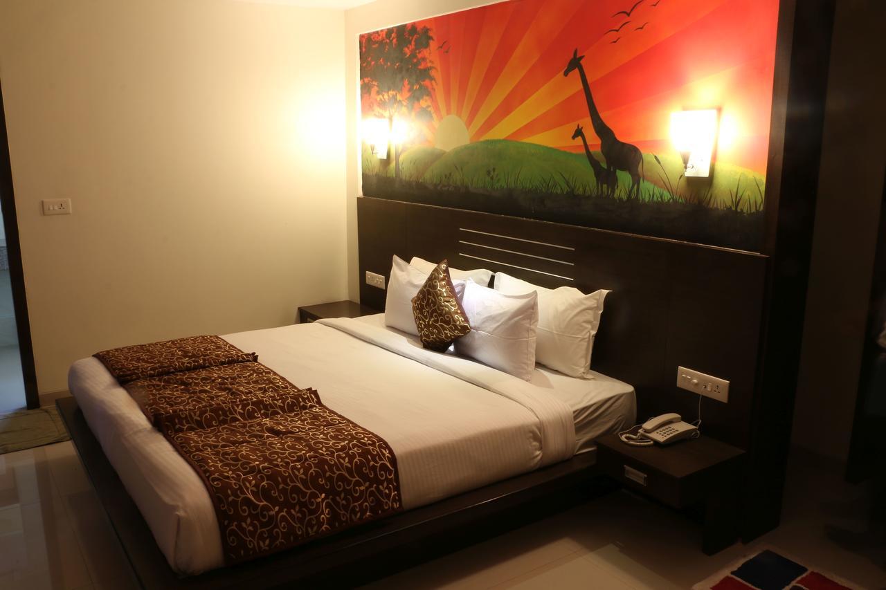 Hotel Reevanta Daman Kültér fotó